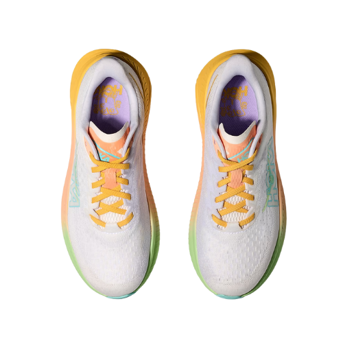 HOKA MACH 6 - נעלי ספורט לנשים הוקה מאך 6 בצבע פרוסט/אור כוכבים
