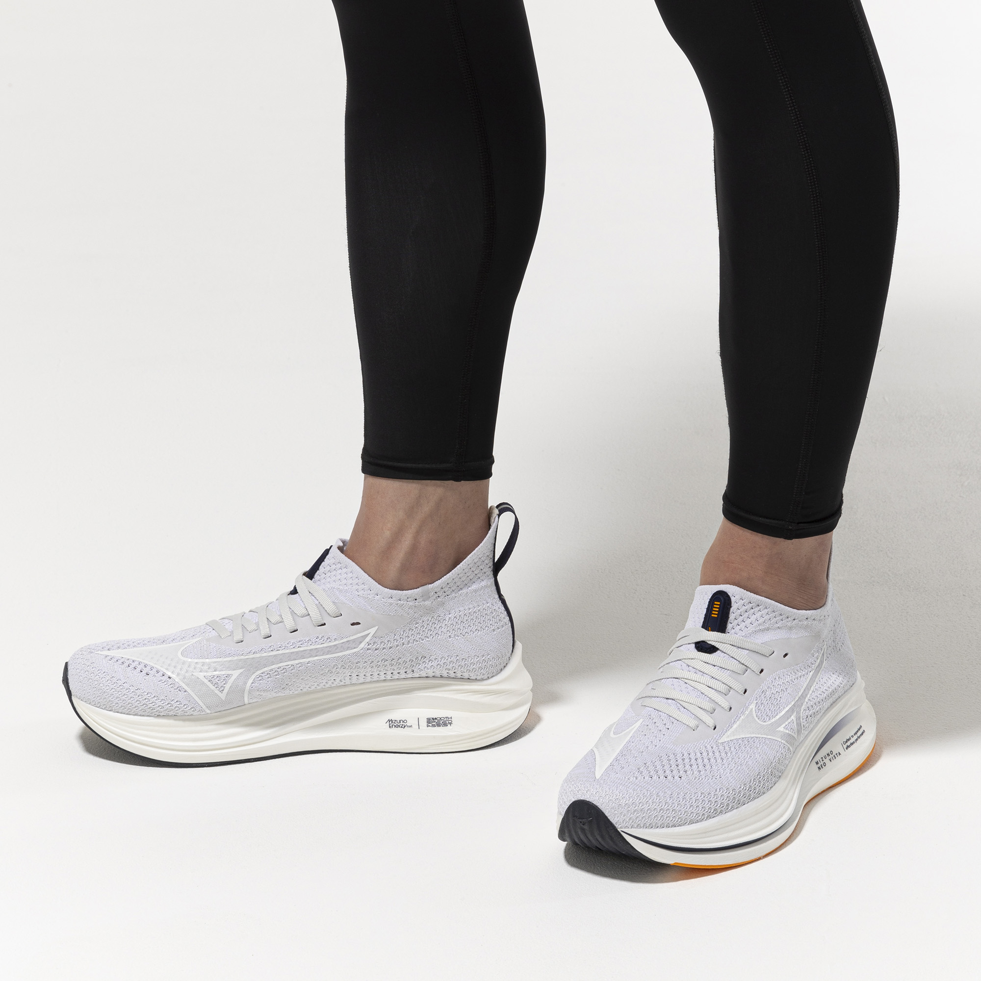 נעלי ריצה לגברים דגם NEO ZEN Mizuno תמונה משנית