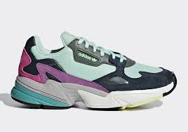 סניקרס לנשים דגם FALCON ADIDAS